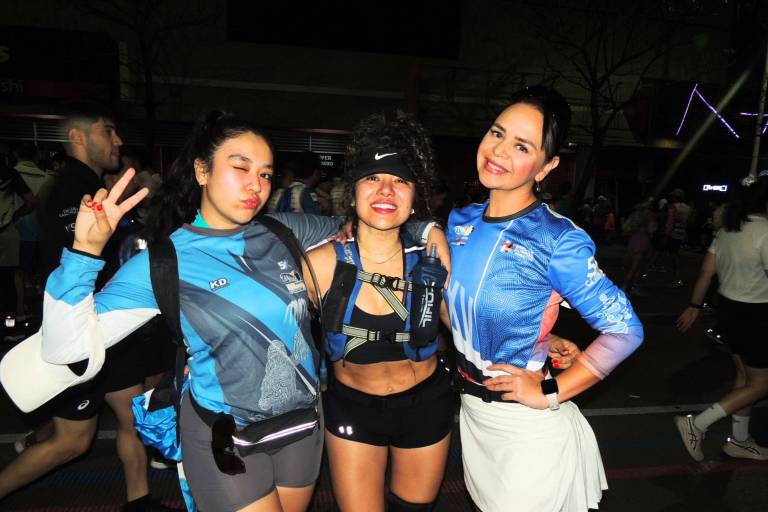 Corren en la gran fiesta del Maratón Internacional de Culiacán 2026