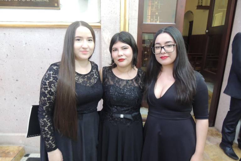 Unen sus voces para interpretar ‘Stabat Mater’ en La Catedral