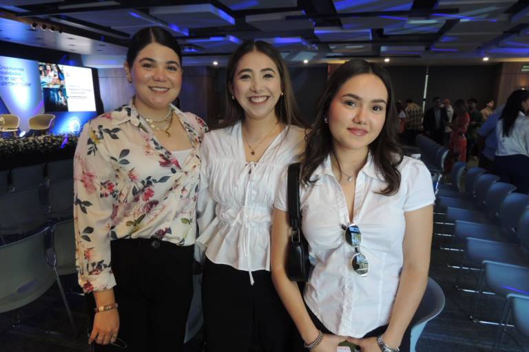 Amplía Tec de Monterrey su oferta educativa en Sinaloa