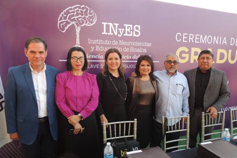 Despide el Instituto de Neurociencias y Educación de Sinaloa, a una generación más