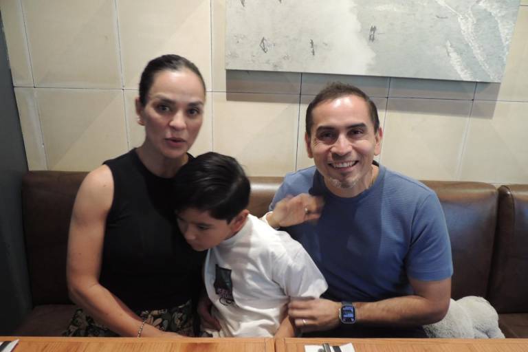 Celebran con un rico menú a las mamás en el Villa Unión