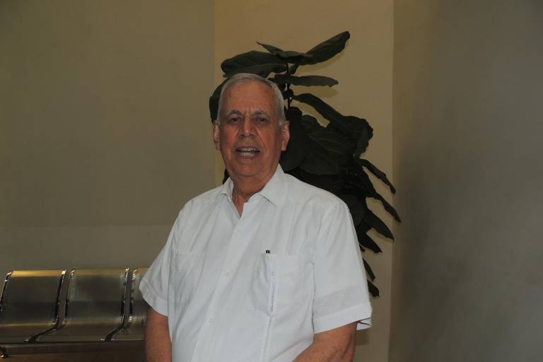 Relizan despedida especial en honor al Padre Juan Ruiz