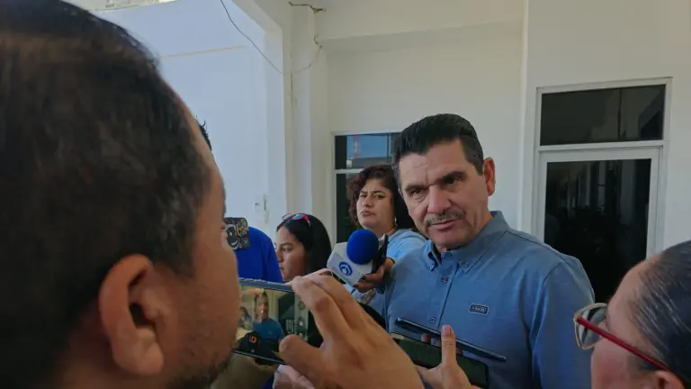 Armando Camacho Aguilar sostuvo reunión con Estrella Palacios, Alcaldesa de Mazatlán.