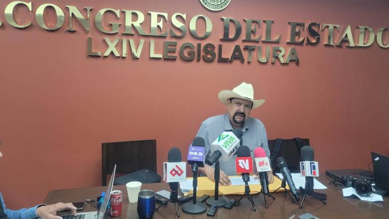 Serapio Vargas Ramírez acusó al pasista de gastar 295 mil 157 pesos en 113 facturas.