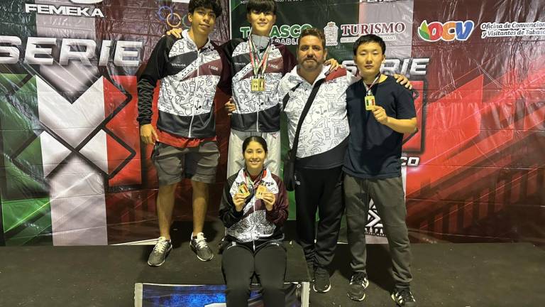 Cosechan karatekas mazatlecos cuatro oros en la Serie MX