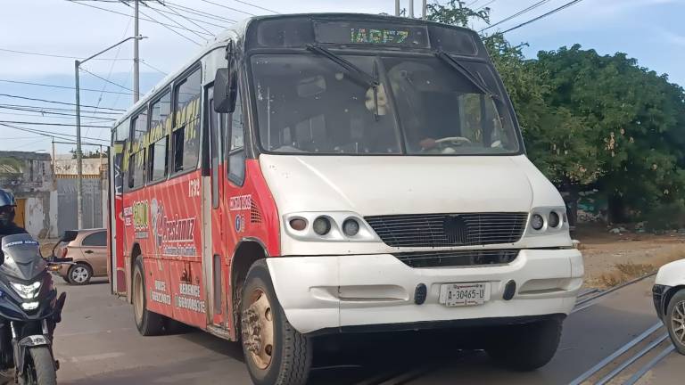 La Alianza de Camiones de Mazatlán espera que el Gobierno de Sinaloa les autorice un incremento en las tarifas del pasaje.