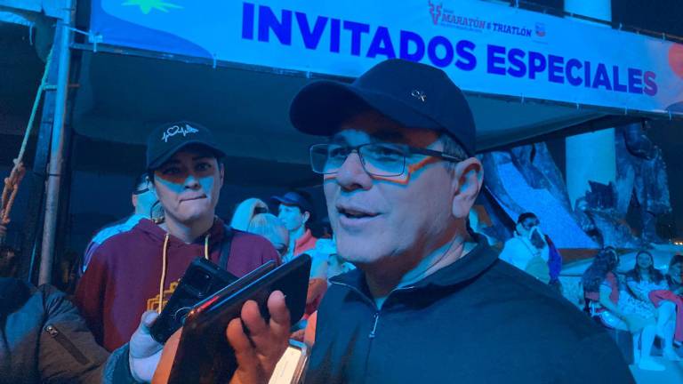 El Alcalde Édgar González señaló la importancia de que Mazatlán conserve la realización de eventos de talla internacional como el Gran Maratón Pacífico.