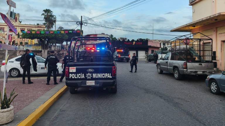 La Dirección de Seguridad Pública de Rosario envía a cuatro personas a la Universidad de la Policía para formarse.