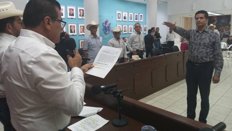 Rinde protesta Olimpo Cienfuegos como director del Rastro Municipal de Mazatlán