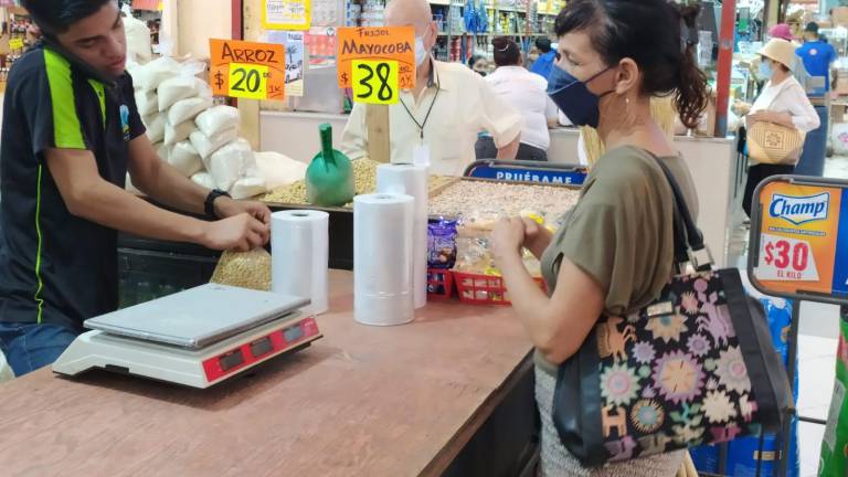 En septiembre disminuye el consumo en los mercados de Mazatlán.