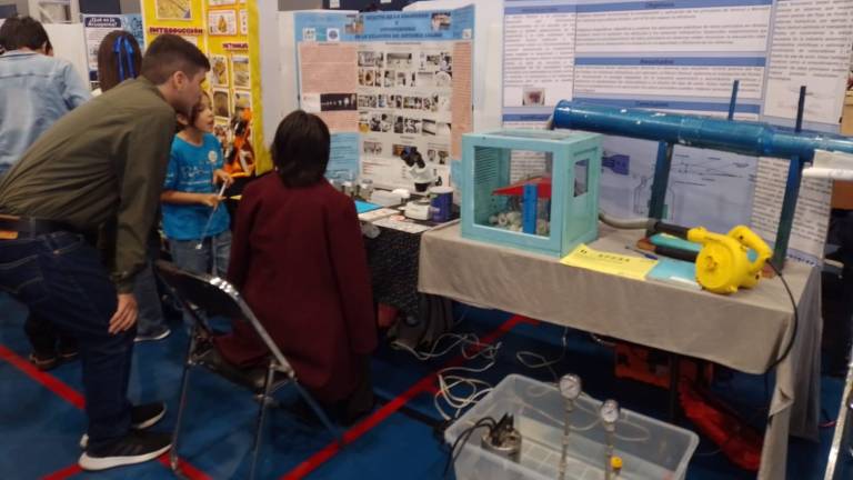 Estudiantes de diversos países y estados de México presentan proyectos científicos y tecnológicos durante la edición 2026 de Infomatrix Iberoamérica en San Luis Potosí.