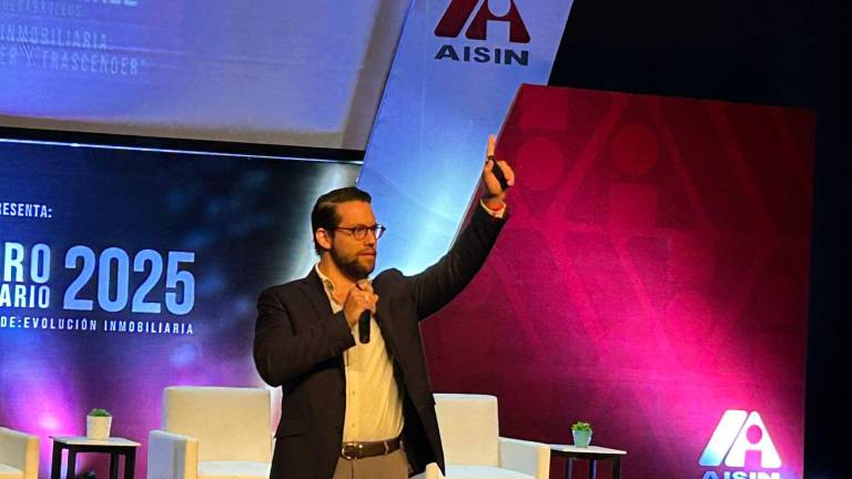 Juan Pablo Ramírez, fundador de Grupo BIRE Desarrollos, exhortó a agentes y desarrolladores a apoyarse en el apalancamiento, la marca personal y la resiliencia para crecer en el mercado.