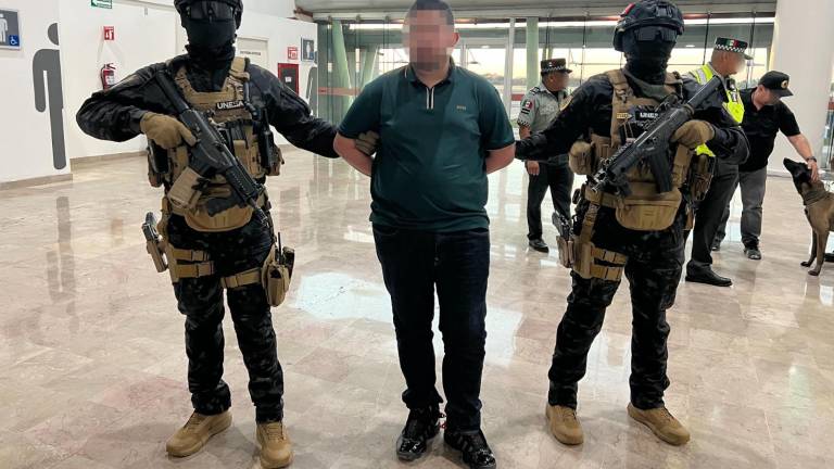 Un joven vinculado a homicidio en Villa Unión; fue detenido en Baja California Sur; será presentado ante autoridades en Mazatlán.