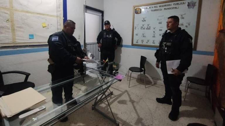 Abel López Domínguez, nuevo director de Seguridad Pública de Escuinapa, promete mantener presencia activa en colonias y zonas rurales para garantizar la tranquilidad de la población.