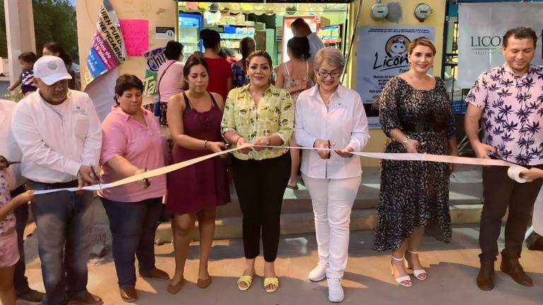 La nueva Lechería Liconsa fue abierta en la colonia Potreritos de la cabecera municipal de Rosario.