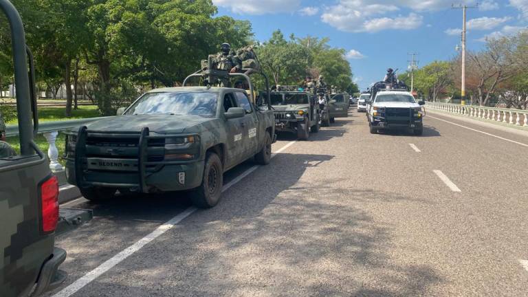 Reportan presuntos enfrentamientos en la sierra de Badiraguato