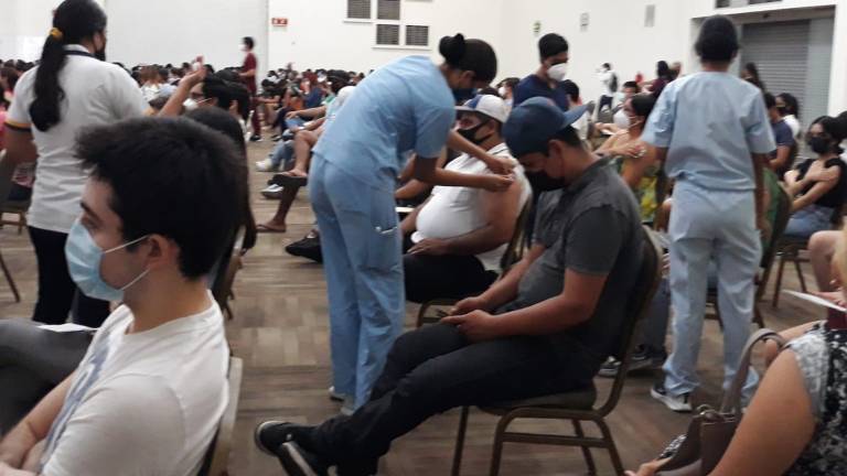 Este sábado y domingo se vacunará a población de 18 años en adelante en sindicaturas de Culiacán