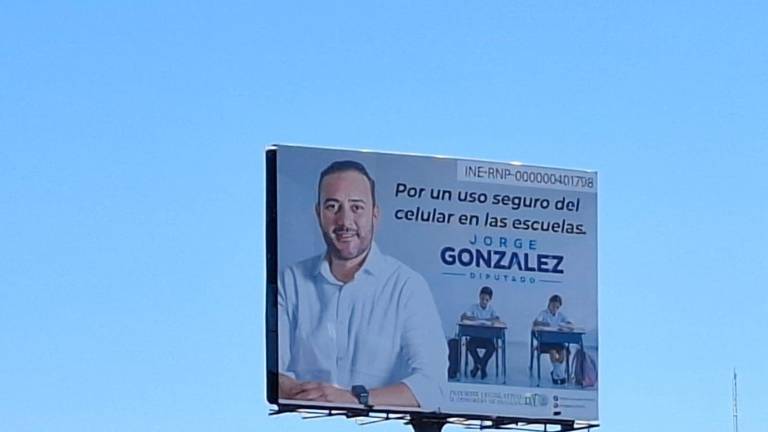 Jorge González señaló que los anuncios forman parte de la difusión de su informe de acciones.