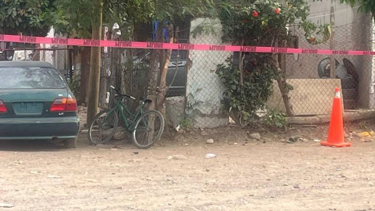 Una vivienda y un vehículo fueron baleados la tarde de este miércoles en el Campo El Diez, al sur de Culiacán.
