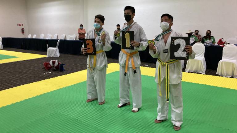 Celebran Regional MDK en Mazatlán