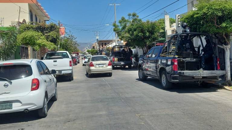 Patrullas de la PEP llegaron el domingo al municipio sureño.