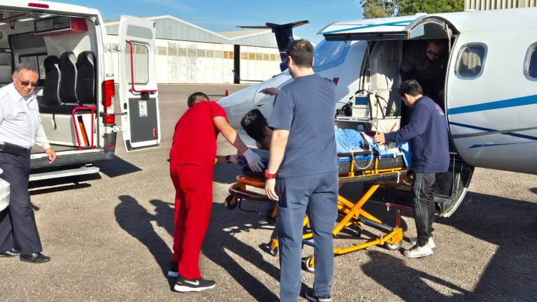 El menor Felipe de Jesús fue trasladado al Hospital Shriners en Galveston, Texas, para recibir atención especializada por quemaduras graves.