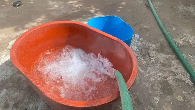 Desde hace casi una semana Escuinapa se encuentra sin suministro de agua debido a que CFE cortó la electricidad a la Jumapae.