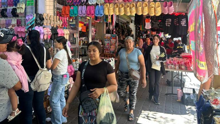 Ventas por 10 de mayo no alcanzan metas en Culiacán pese a repunte de consumidores