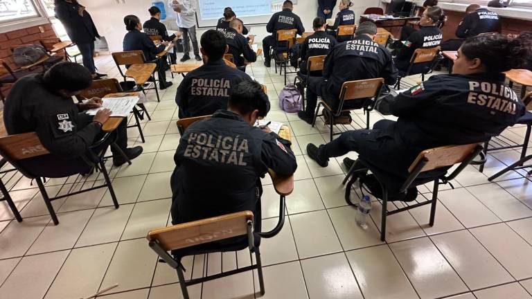 En la Universidad del Policía de Sinaloa iniciaron su formación inicial 30 agentes estatales y municipales.