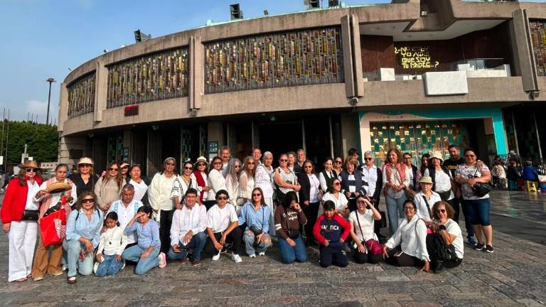 Peregrinos de Rosario acudieron este domingo a la celebración de la Diócesis de Mazatlán en la Basílica de Guadalupe.