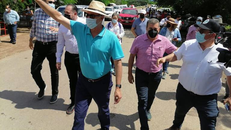 El Gobernador del Estado Quirino Ordaz Coppel