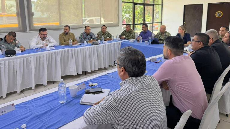 Sesión de la Mesa Regional para la Construcción de la Paz de Mazatlán.