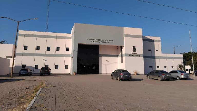 El sábado se celebrará la audiencia en la que determinarán si vinculan a proceso a detenido por feminicidio de maestra de Escuinapa.