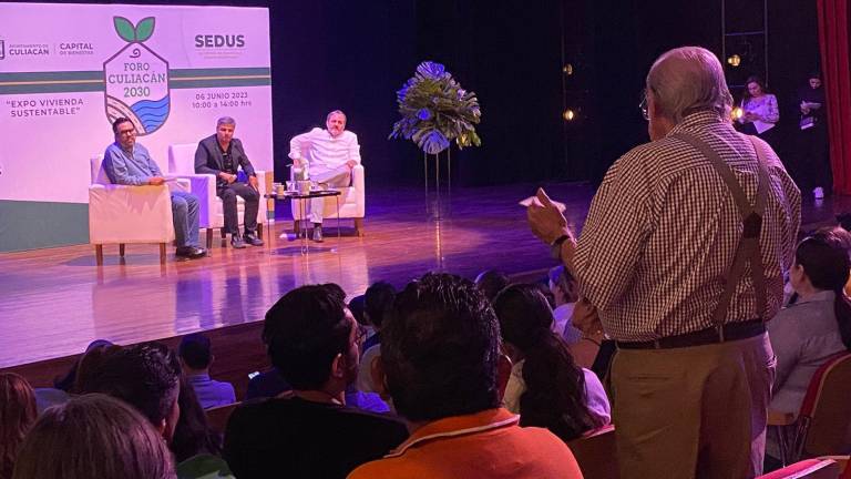 El Alcalde comentó que hay que buscar alternativas que mejoren la calidad de vida y la movilidad de los culiacanenses.