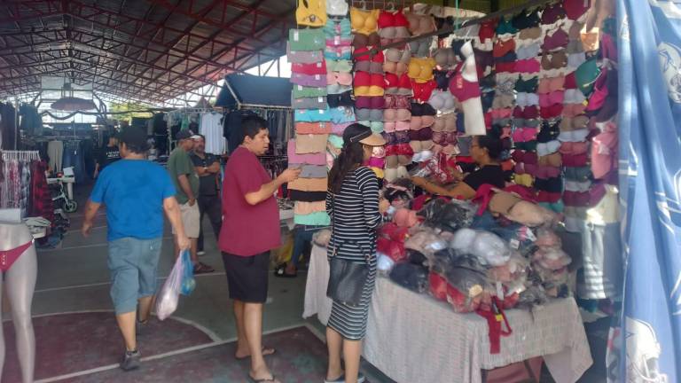 Será el 16 de diciembre cuando se haga el acto protocolario y corte de listón al tianguis navideño en la colonia Benito Juárez.