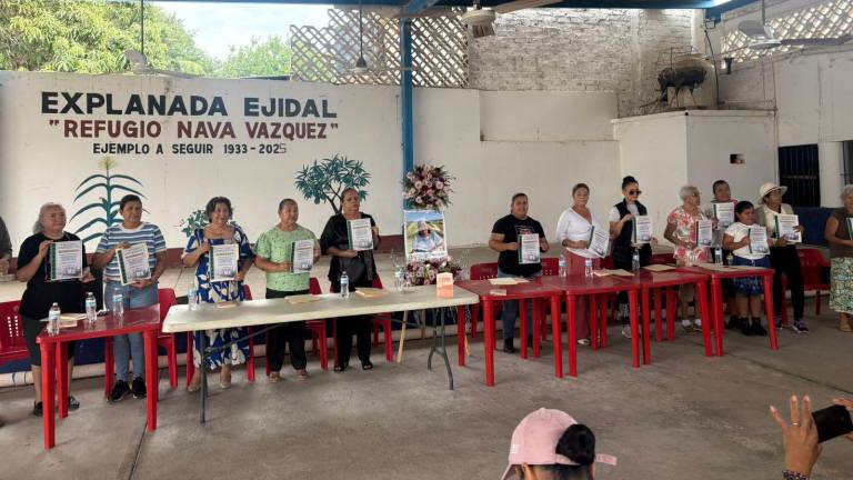 “La marisma y las mesas” es más que un recetario: es un testimonio colectivo que rescata la memoria culinaria de Chametla y la convierte en patrimonio cultural.