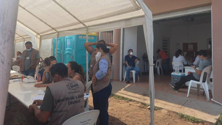 El Consejo Municipal Electoral de Escuinapa entró en sesión este miércoles.