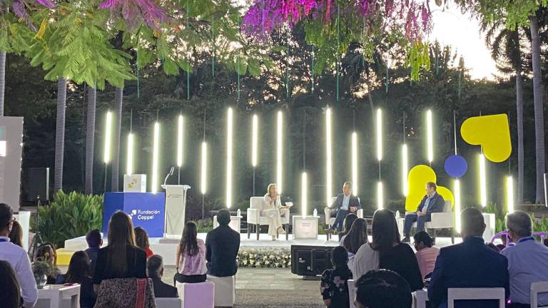 En el Primer Encuentro de la Red de Líderes se intercambiaron ideas con dos destacados empresarios, Agustín Coppel, presidente y CEO de Grupo Coppel; y Alejandro Ramírez, CEO Cinépolis.