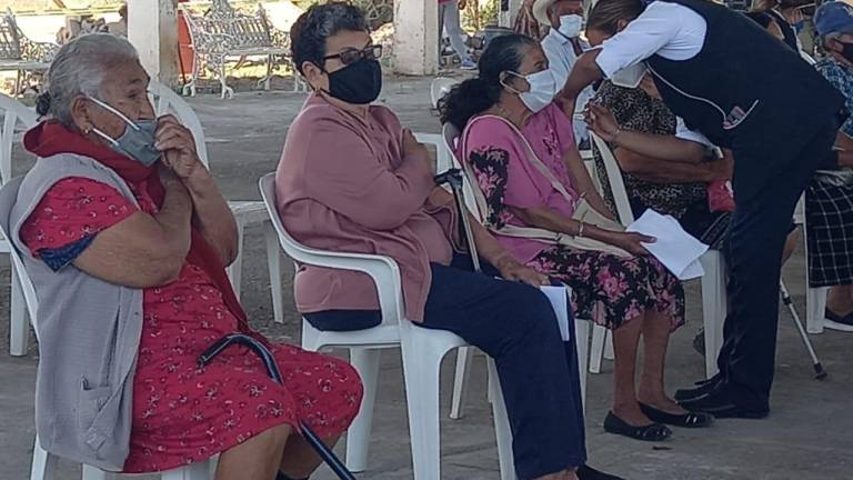 Escuinapa pretende vacunar en dos días a mil 600 adultos mayores contra el Covid-19: Montes