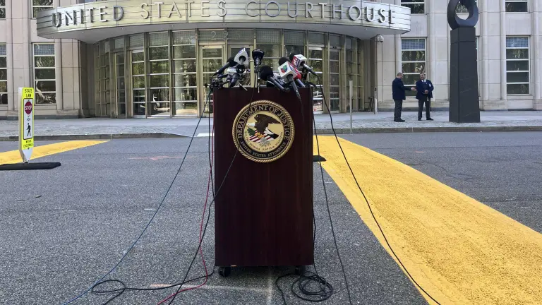 Entrada a la Corte federal en Brooklyn, Nueva York, donde Ismael “El Mayo” Zambada fue condenado a cadena perpetua.