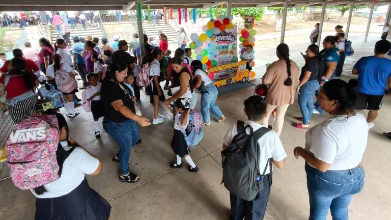 Regreso a clases en primarias de Rosario.