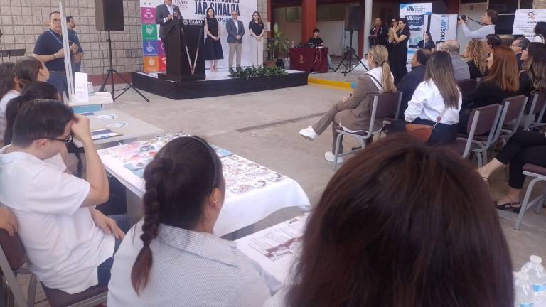 En la Unidad Mazatlán de la Universidad Autónoma de Occidente, invitan a estudiantes a participar en labores altruistas.