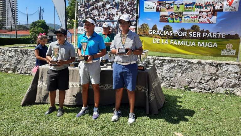 Frank Cabeza se corona en el Torneo Nacional de Golf MJGA 2021, celebrado en Mazatlán