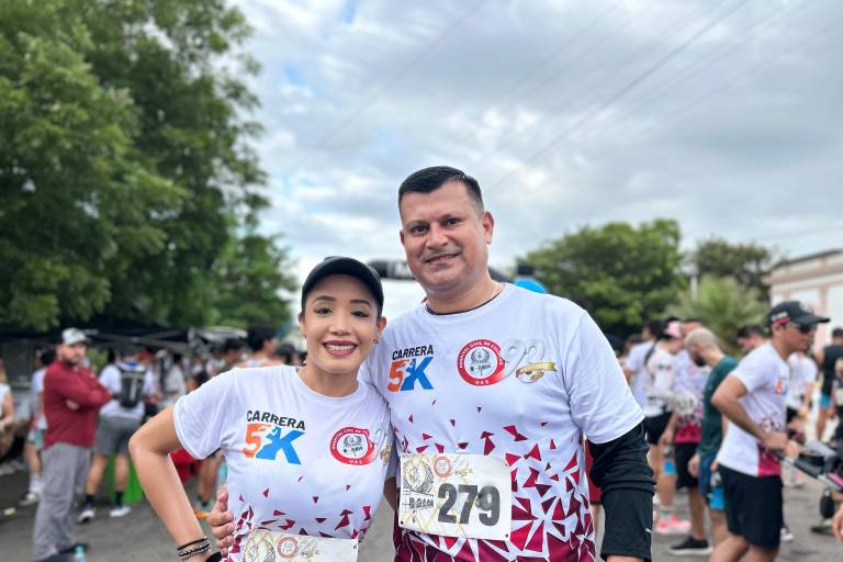 Corren para celebrar el 93 aniversario del Hospital Civil de Culiacán