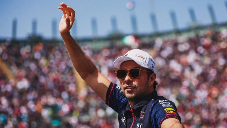 Sergio “Checo” Pérez seguirá en Red Bull, de acuerdo a ex piloto.