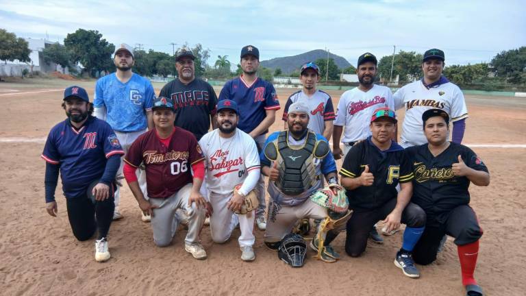 Mace Salazar viene de atrás para sacar el triunfo.