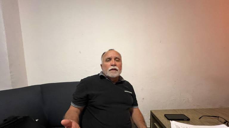 Jesús Humberto Pérez Nájar demanda que autoridades resuelvan la demanda que interpuso contra el IMSS.
