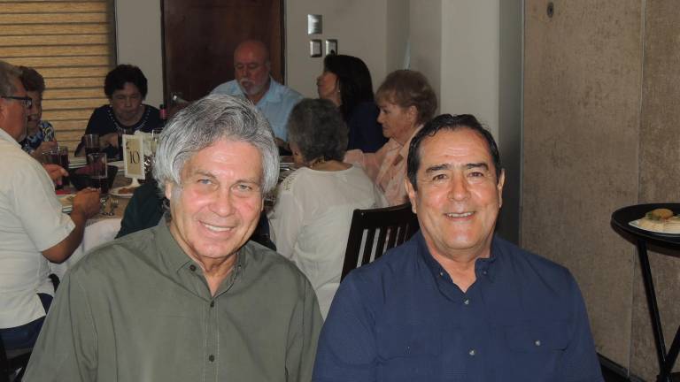 Relizan despedida especial en honor al Padre Juan Ruiz