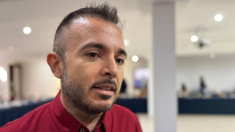 El comerciante Óscar Tirado Bernal destaca el incremento en ventas en comercios por el despliegue de fuerzas federales en Mazatlán.