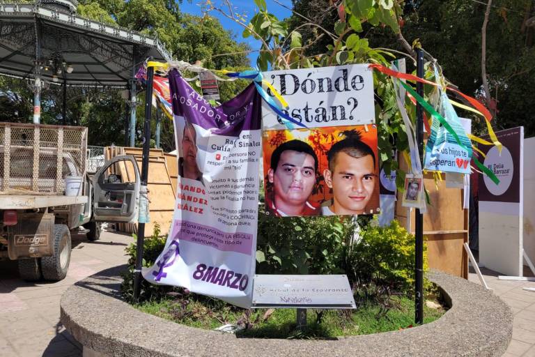 Árbol de la Esperanza, para los desaparecidos, luce vandalizado en Culiacán